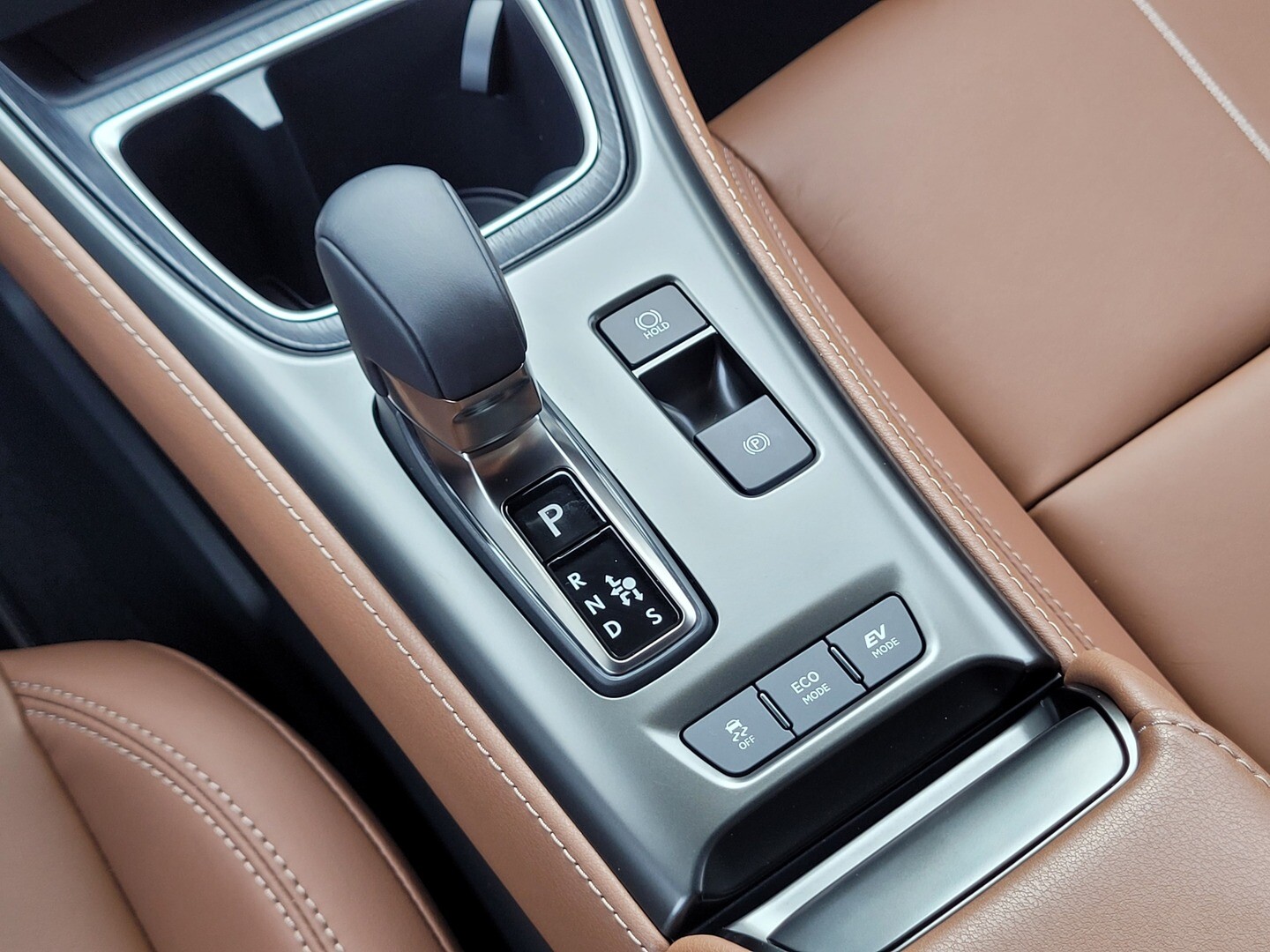 Lexus LBX