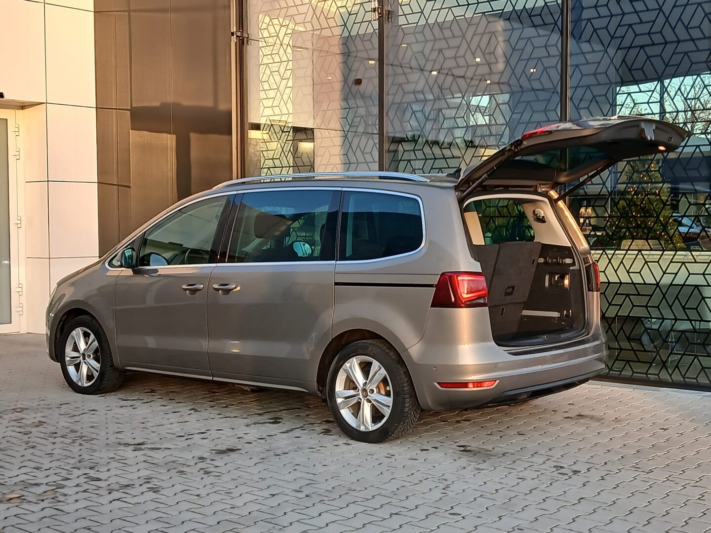 Seat Alhambra