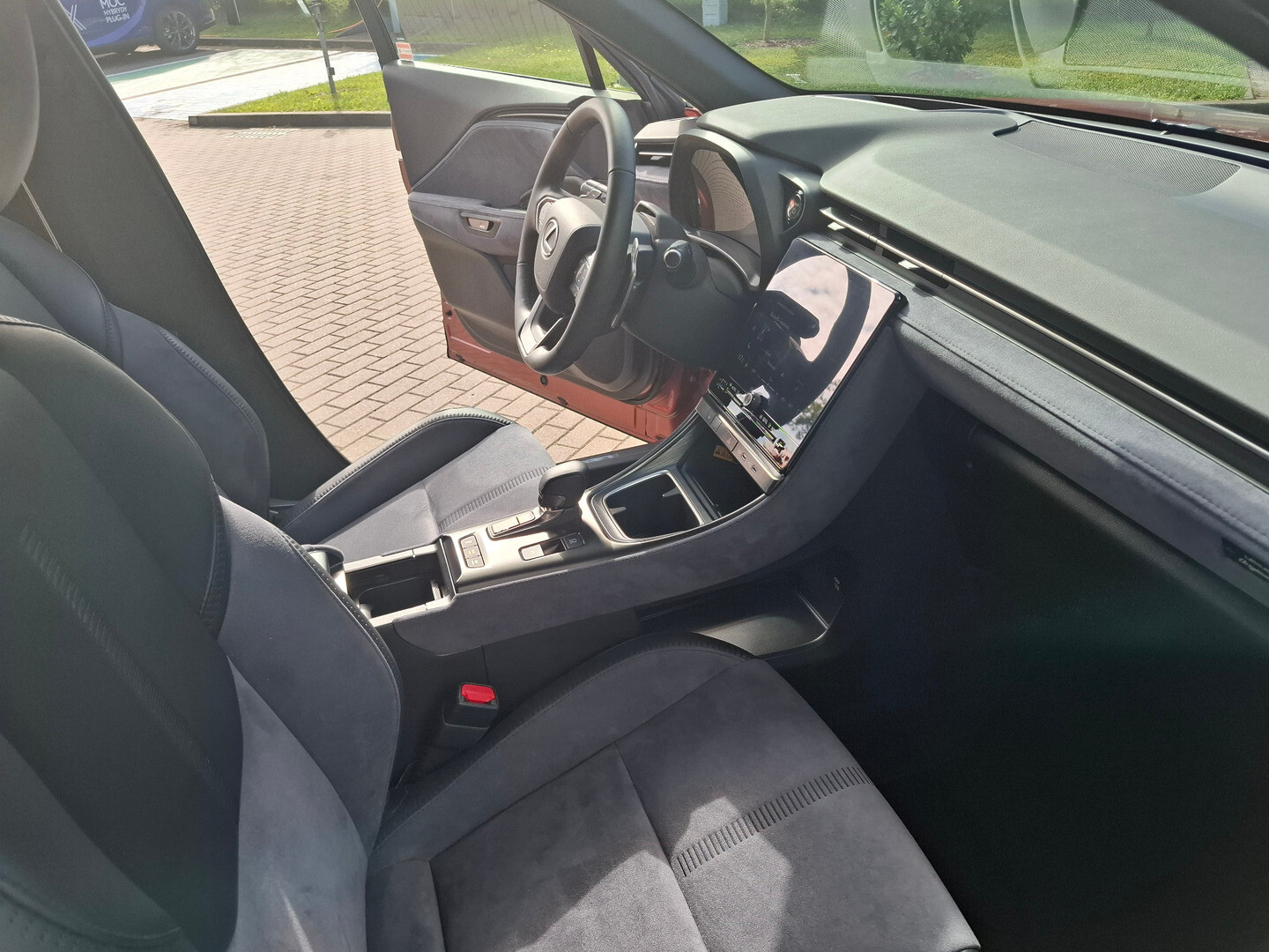 Lexus LBX