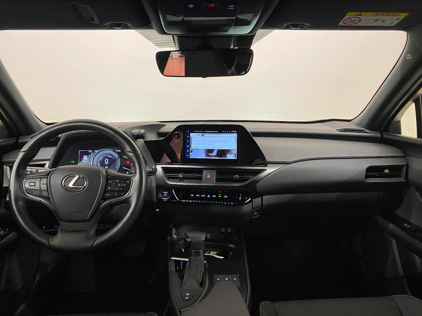 Lexus UX