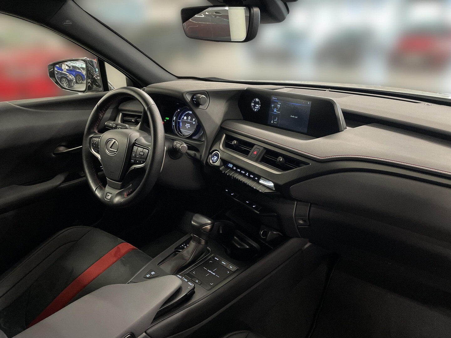 Lexus UX