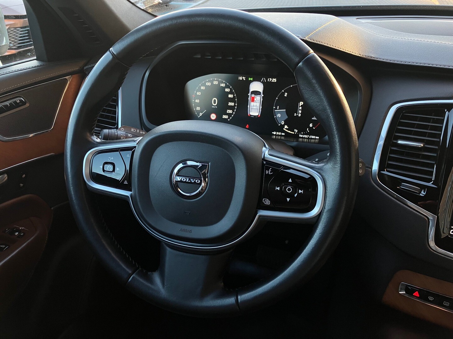 Volvo XC 90