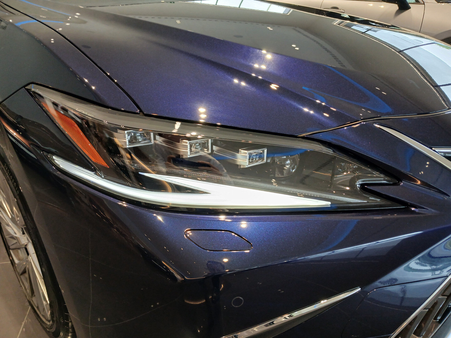 Lexus ES