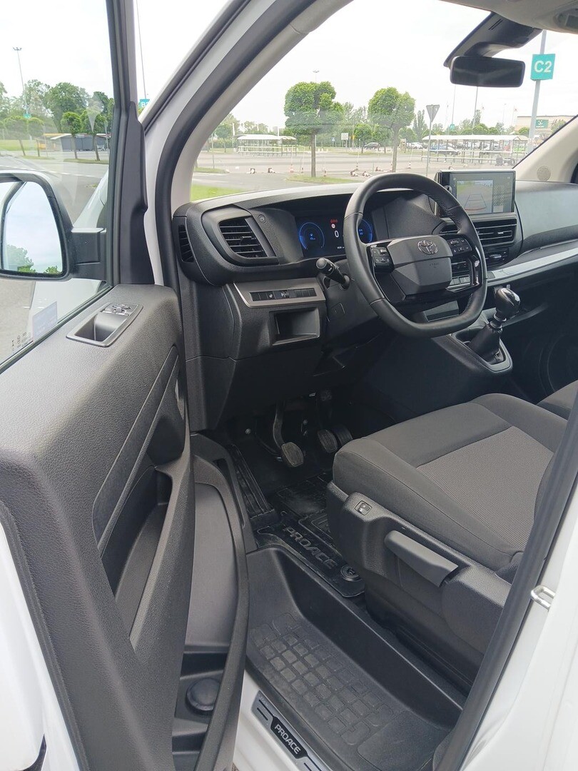 Toyota PROACE
