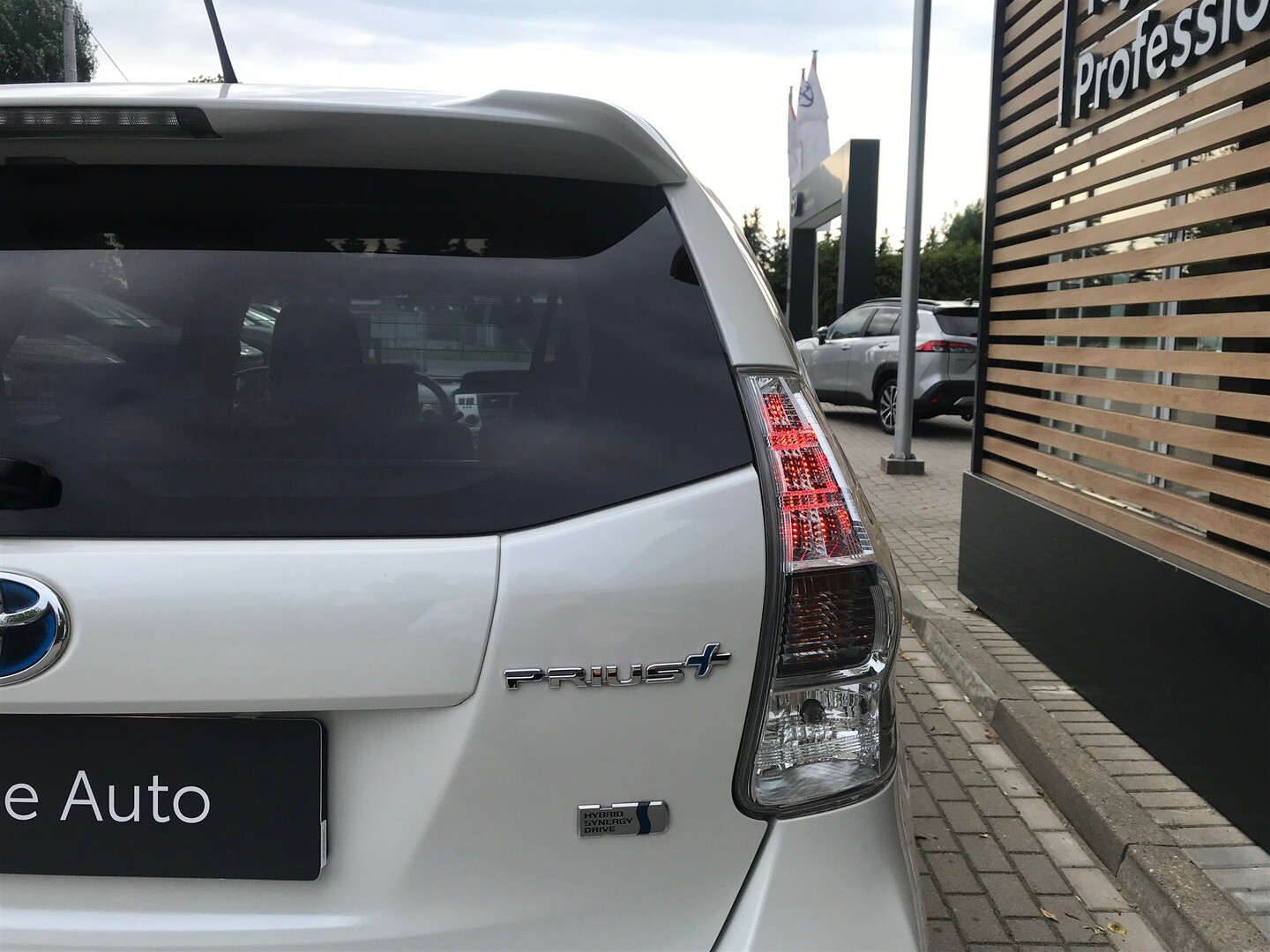 Toyota Prius+