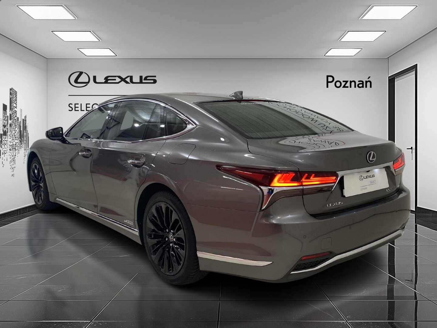 Lexus LS