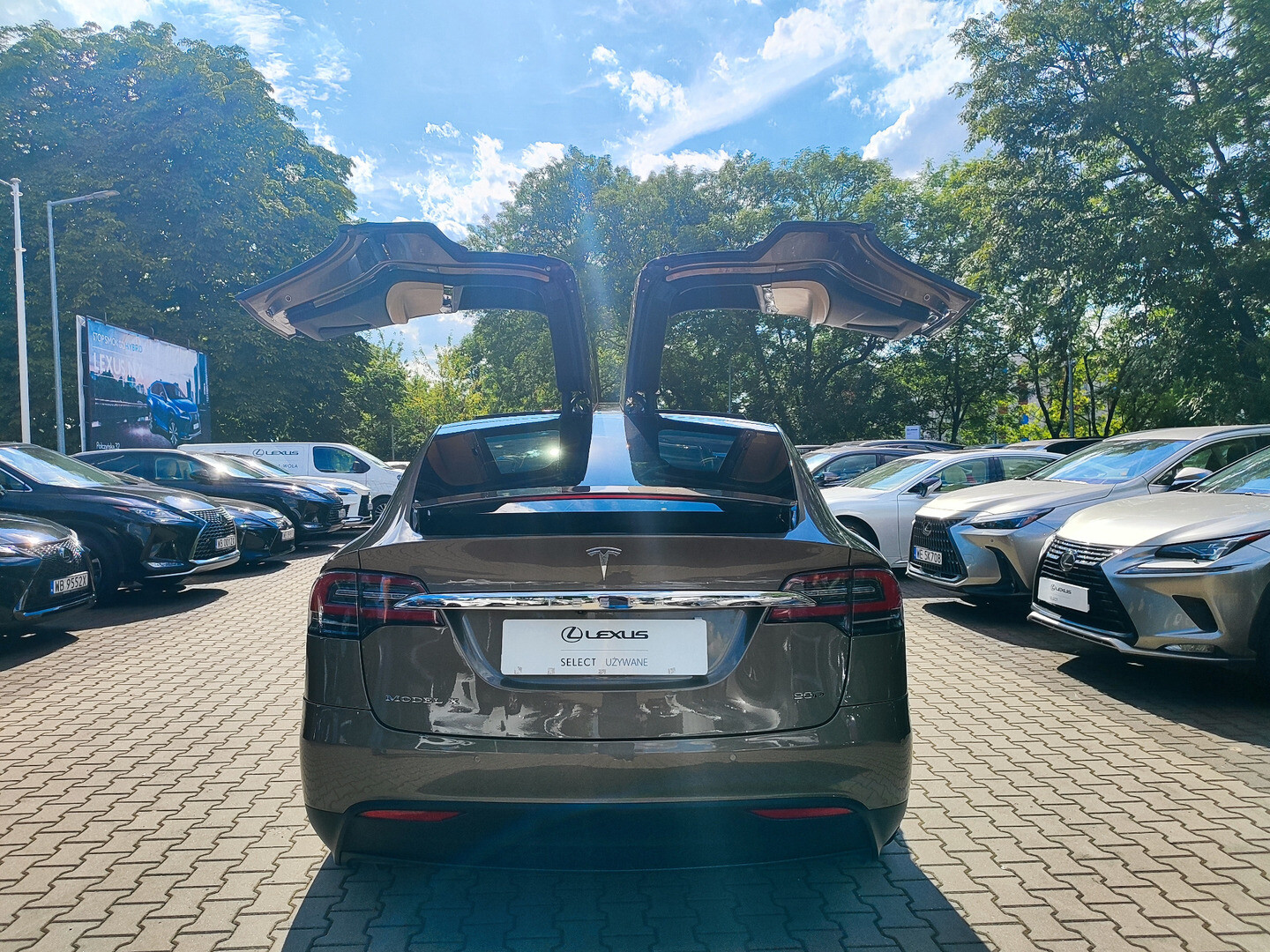 Tesla Model X