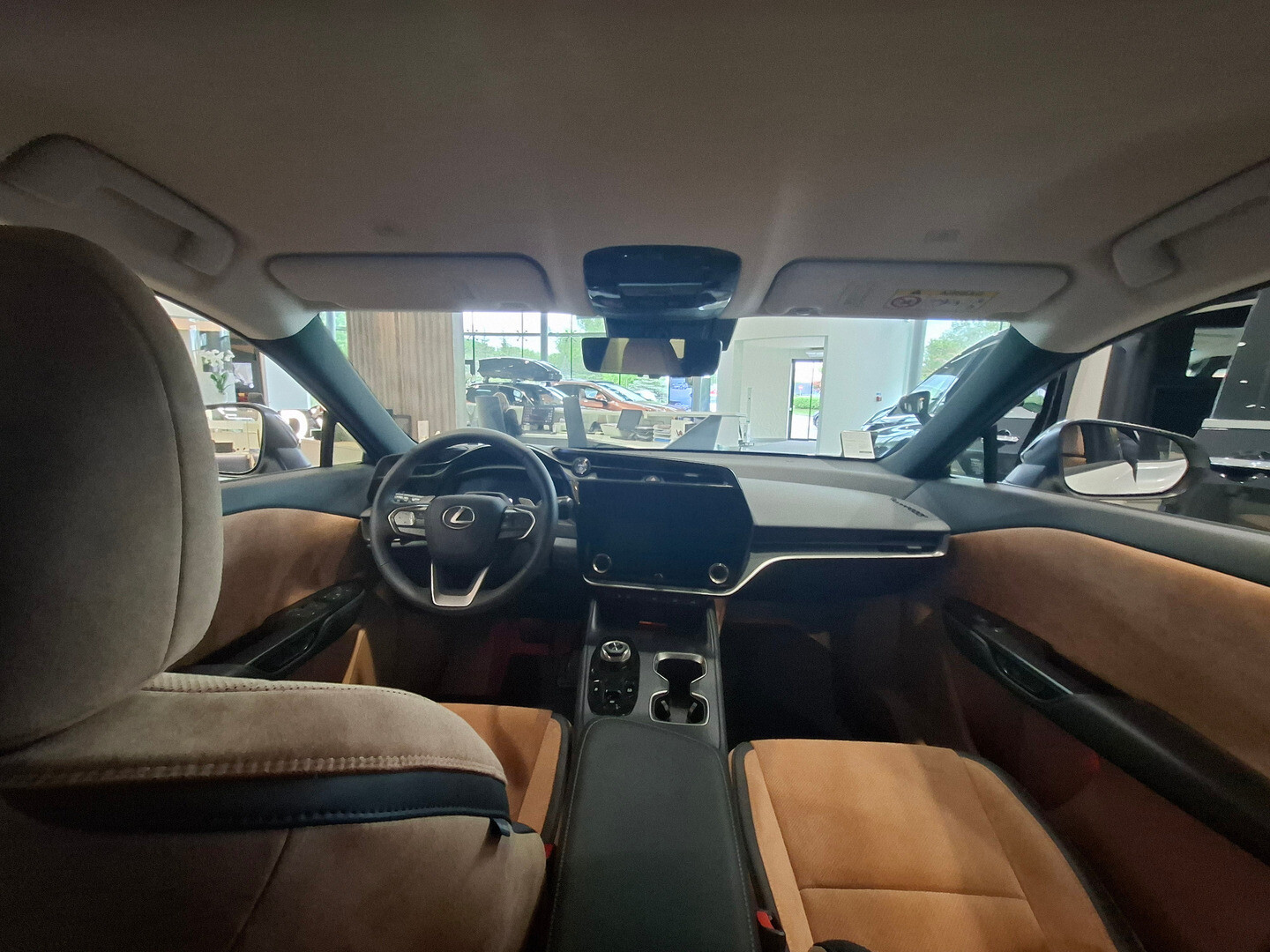 Lexus RZ