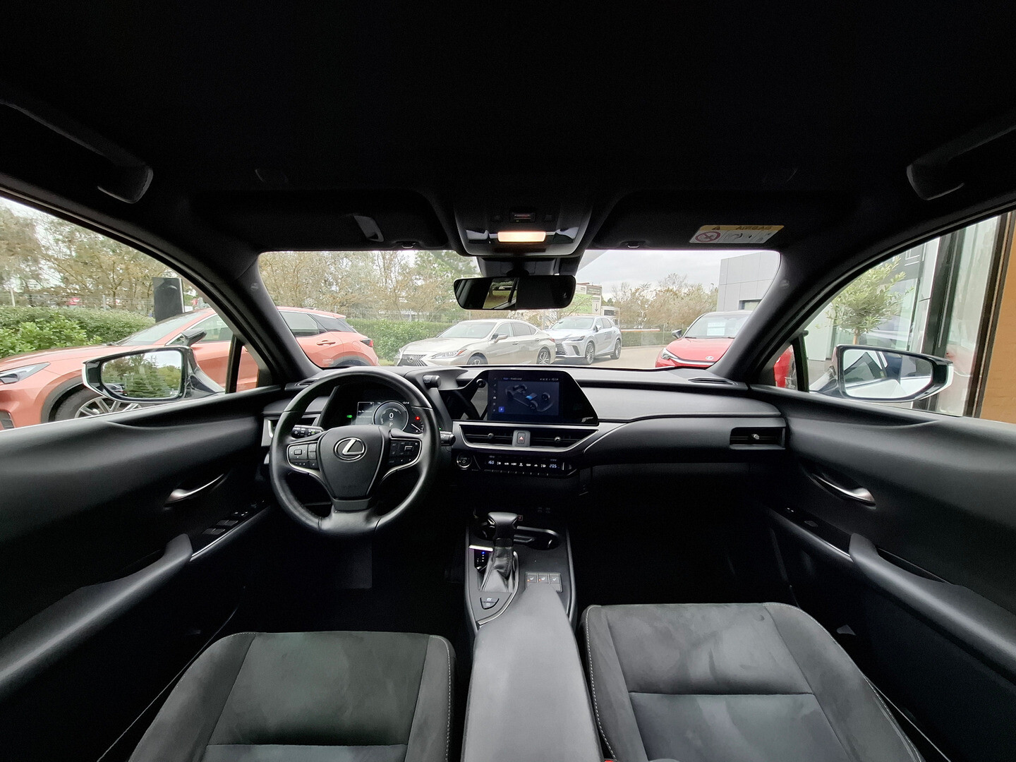 Lexus UX