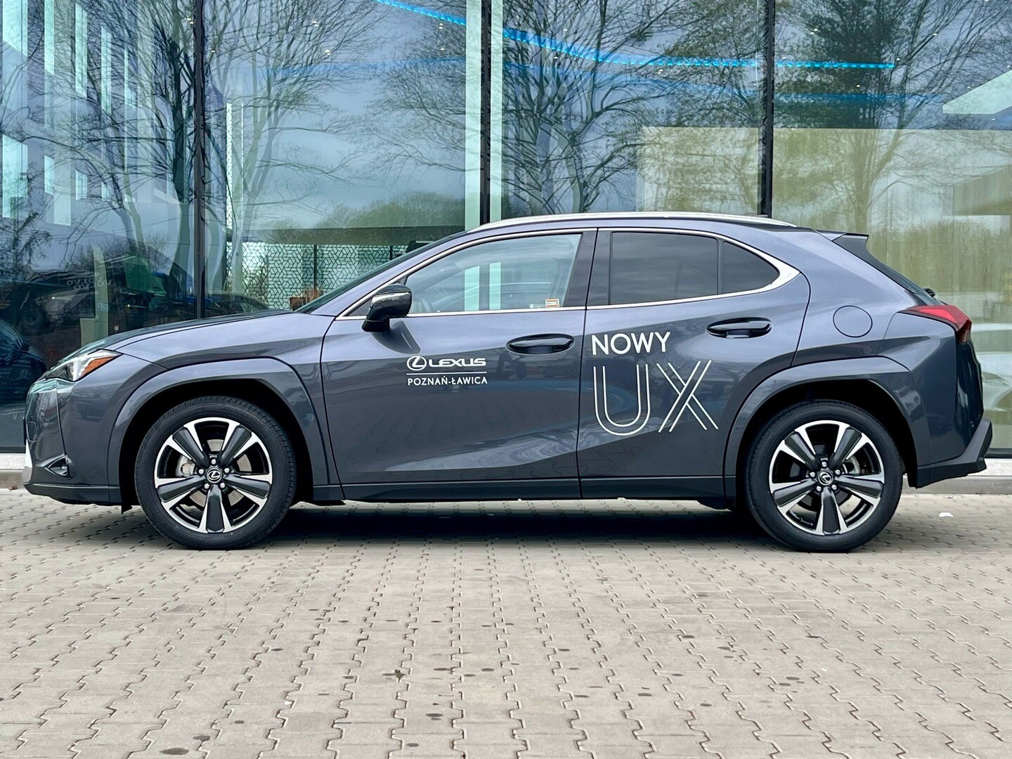 Lexus UX