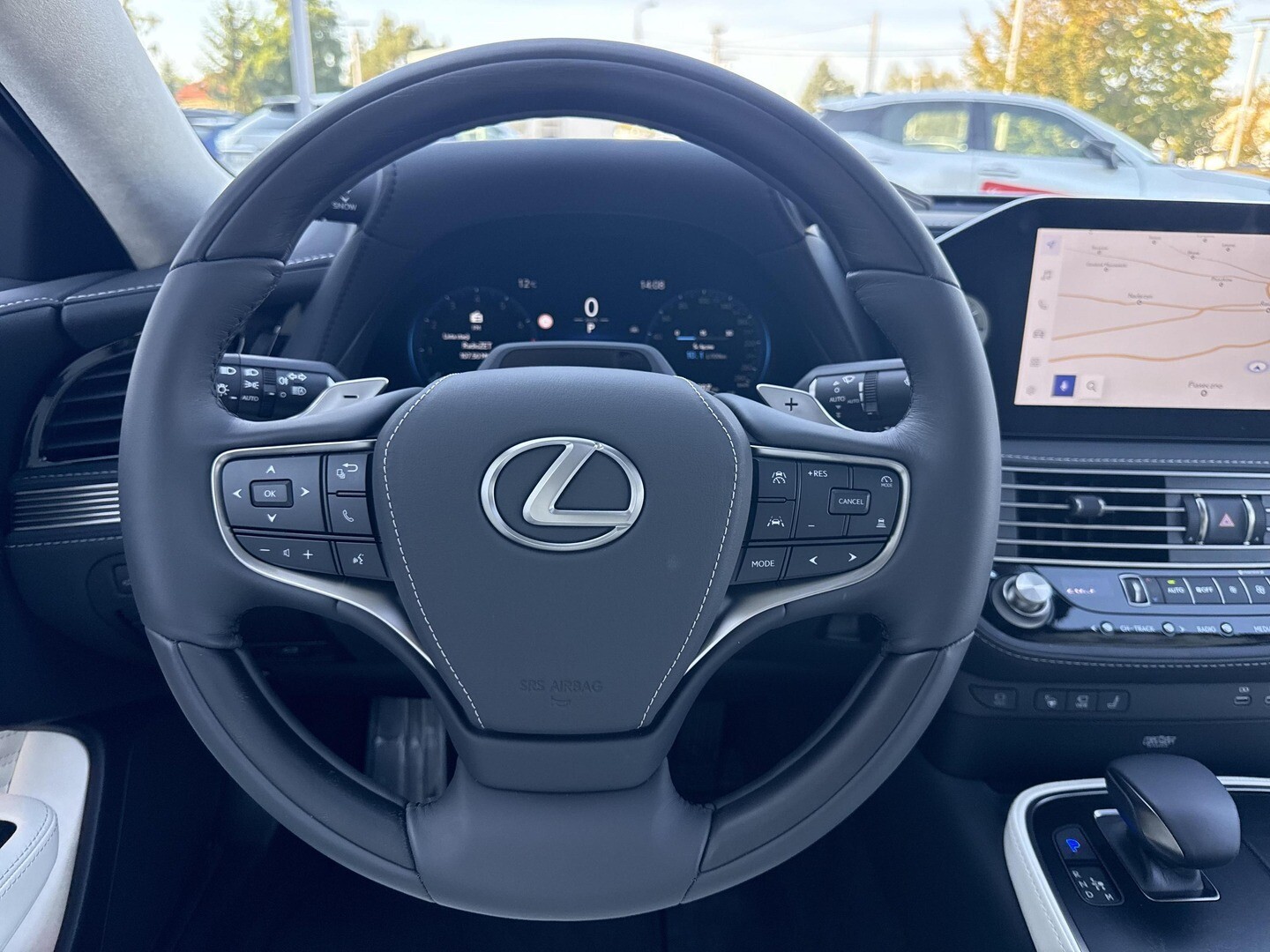 Lexus LS