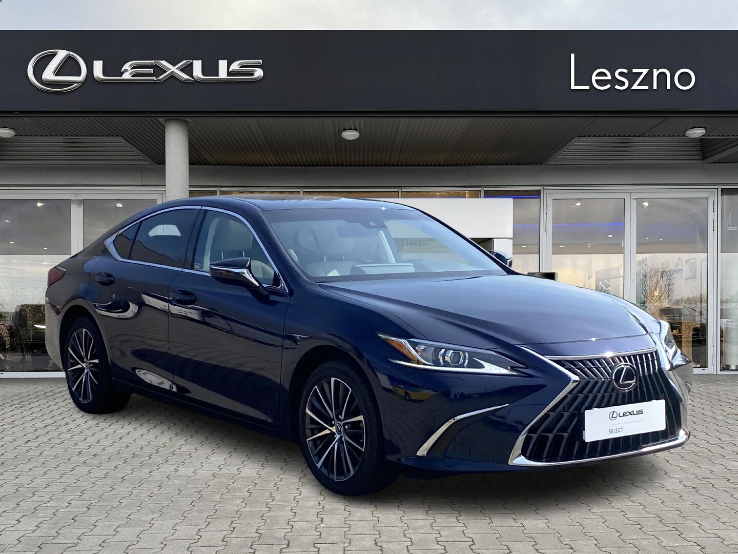 Lexus ES