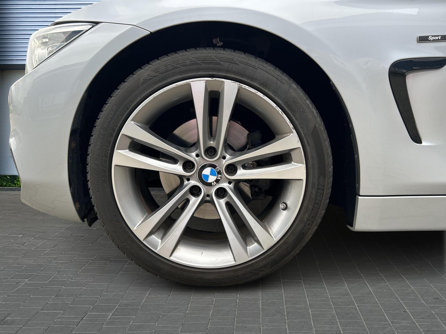 BMW Inny