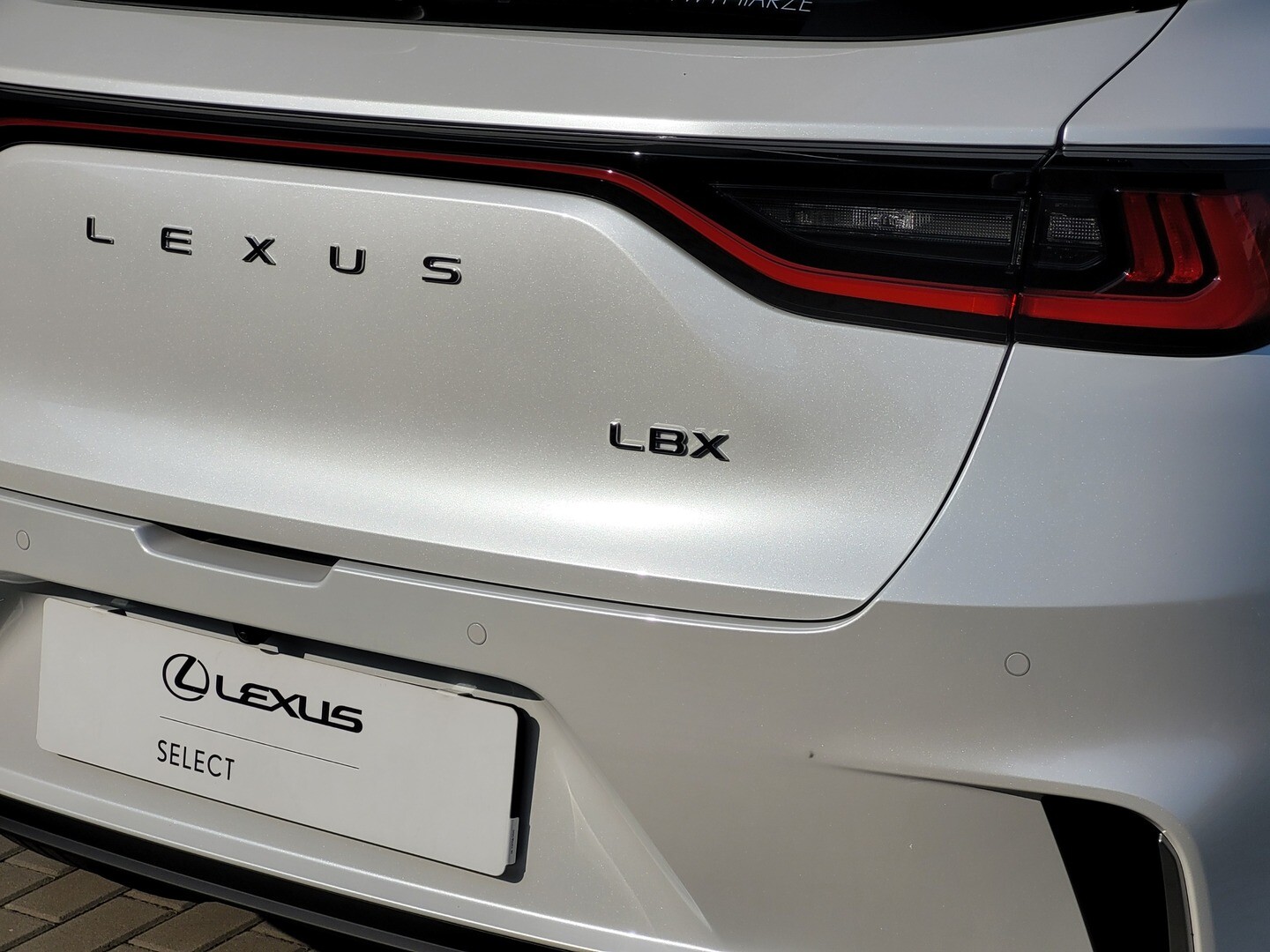 Lexus LBX