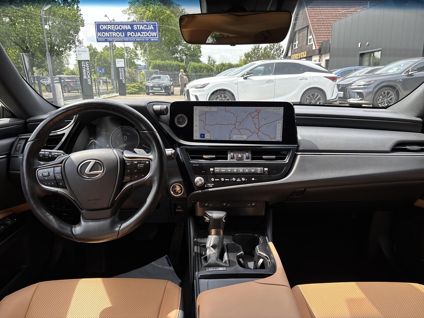 Lexus ES