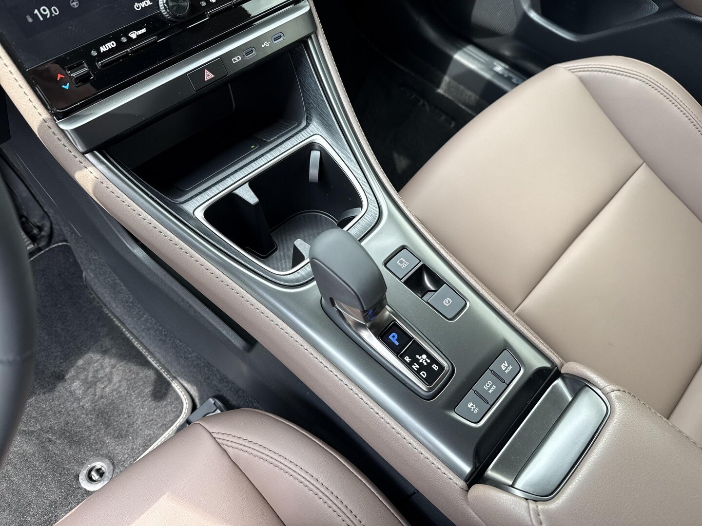 Lexus LBX