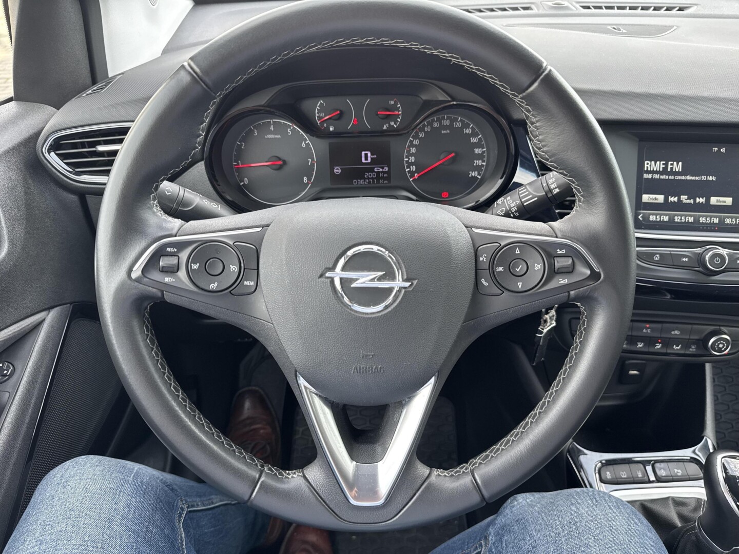 Opel Crossland X