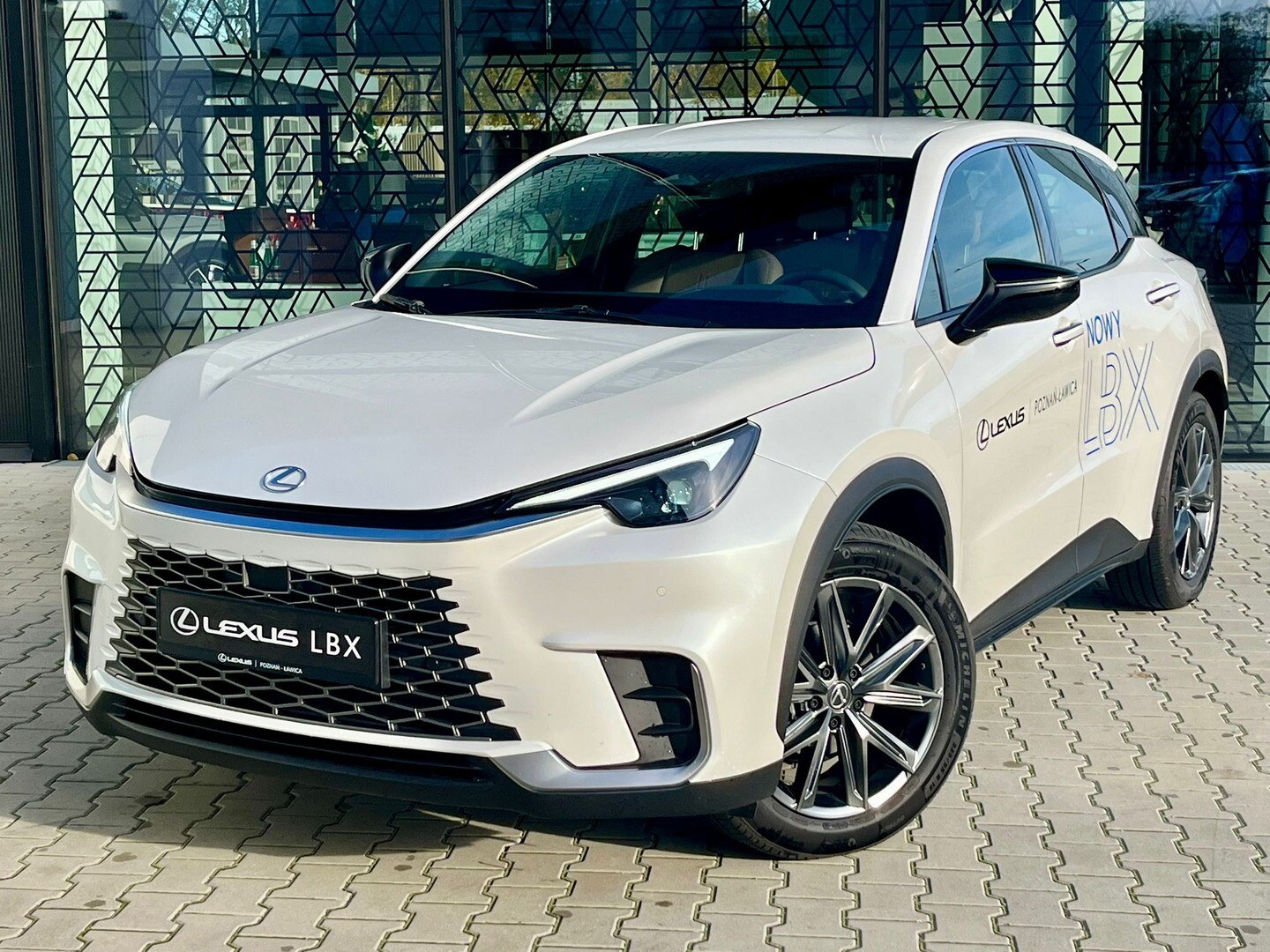Lexus LBX