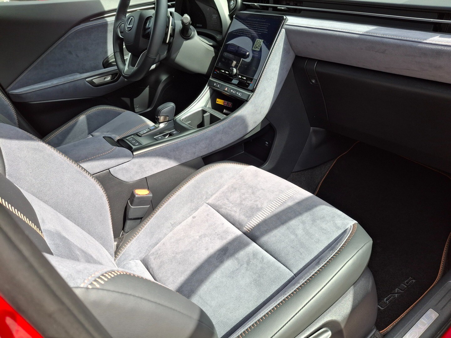 Lexus LBX