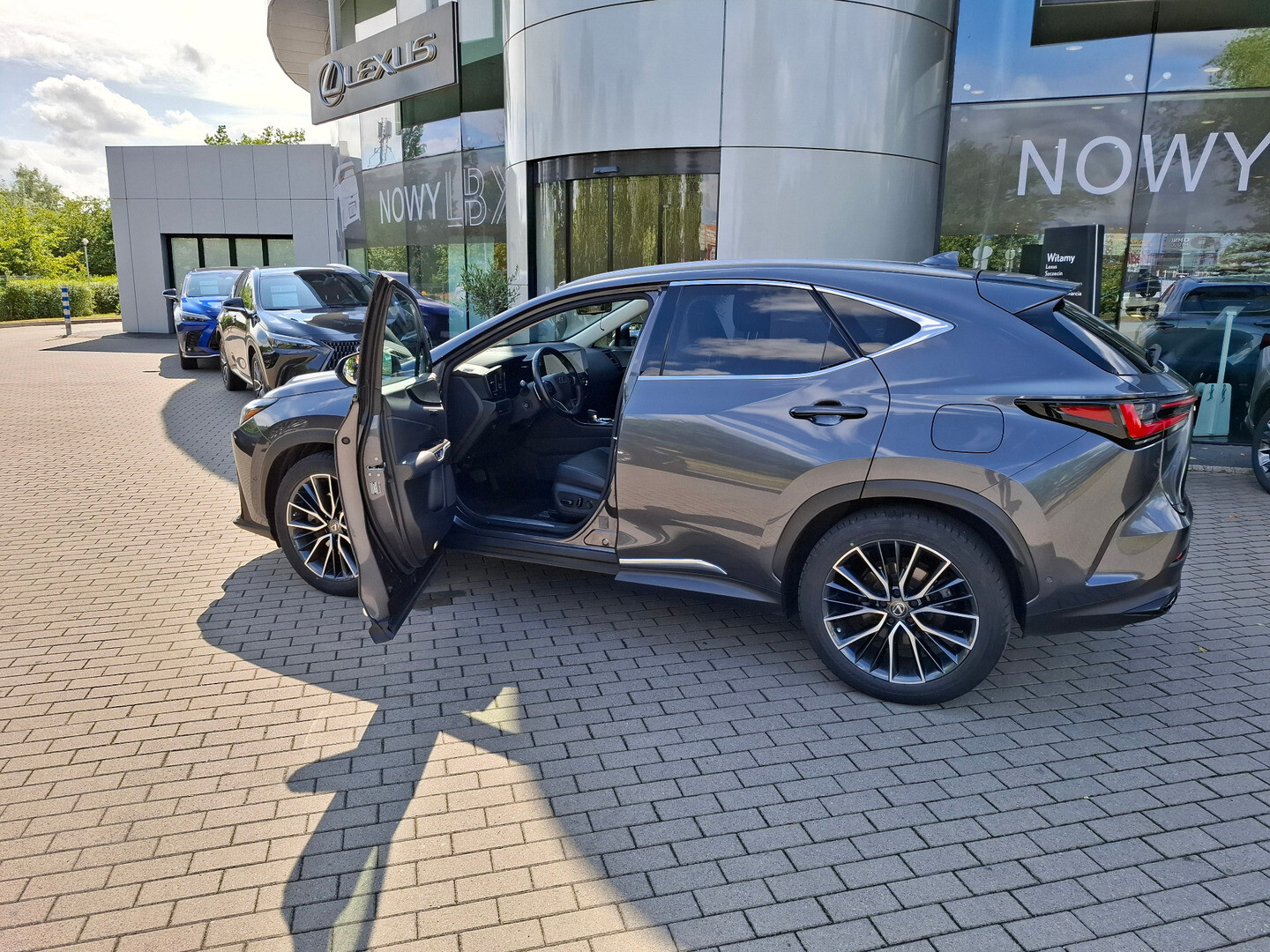 Lexus NX