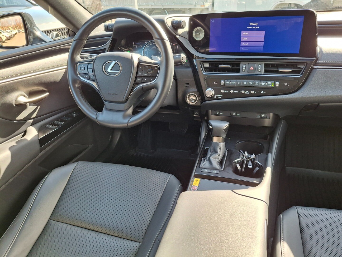 Lexus ES