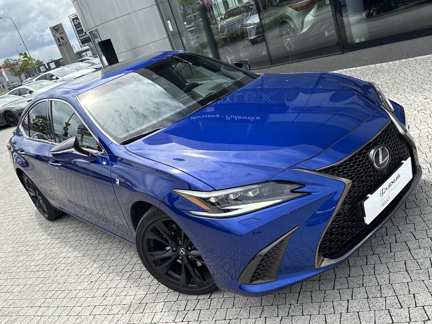 Lexus ES