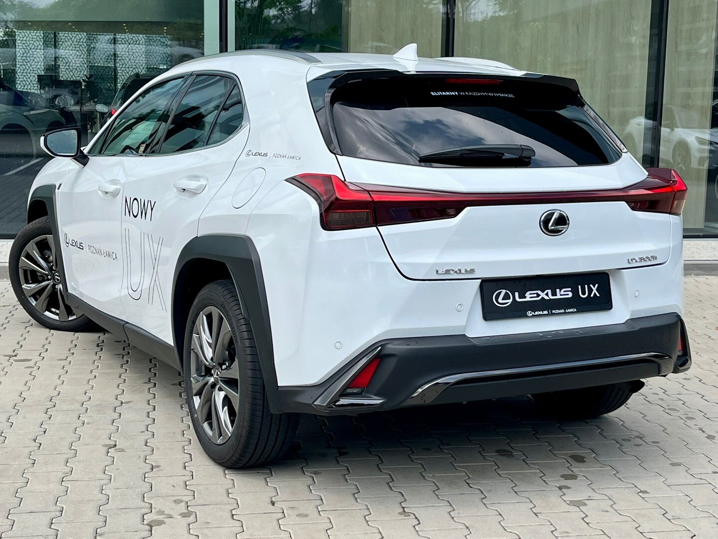 Lexus UX