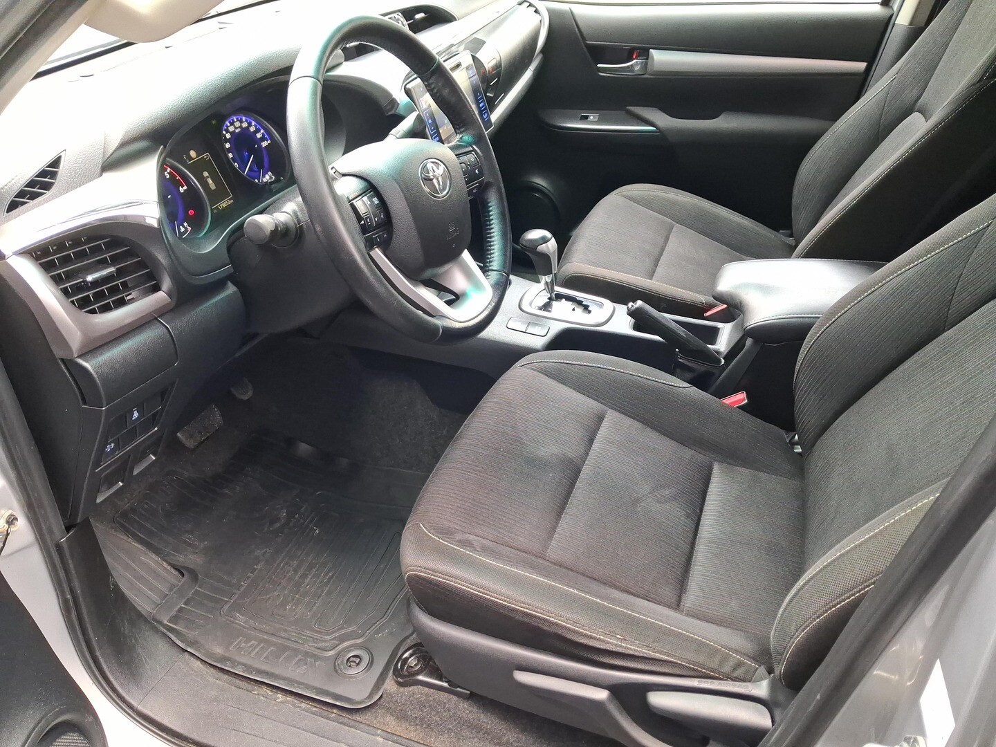 Toyota Hilux