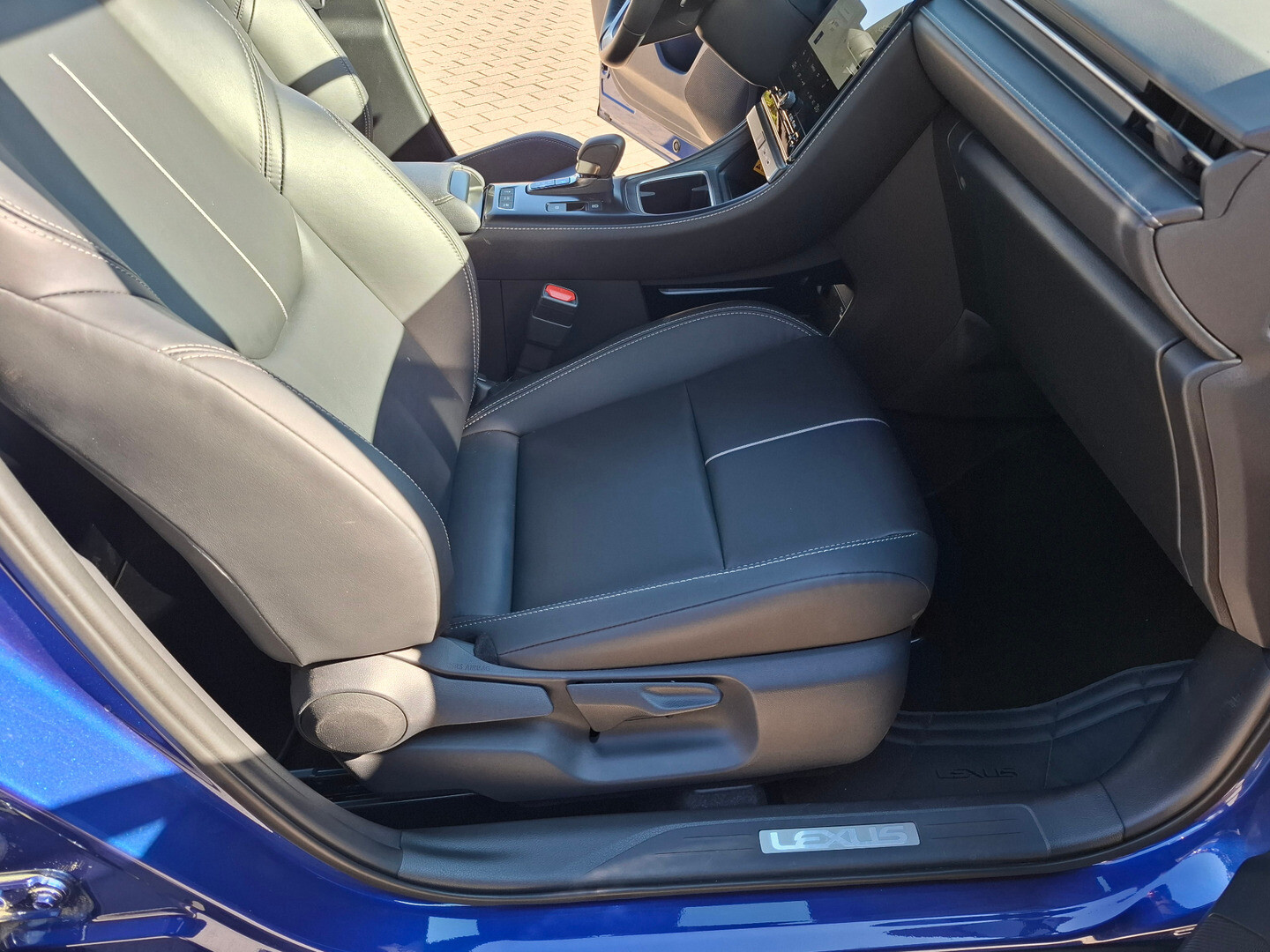Lexus LBX