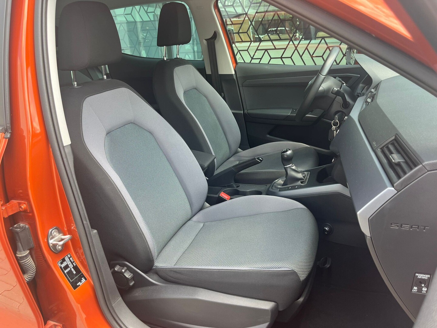 Seat Arona