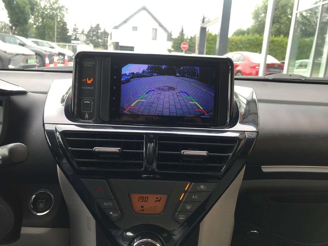 Toyota iQ