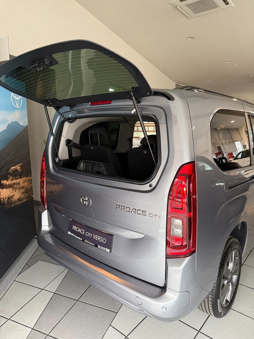 Toyota PROACE CITY VERSO