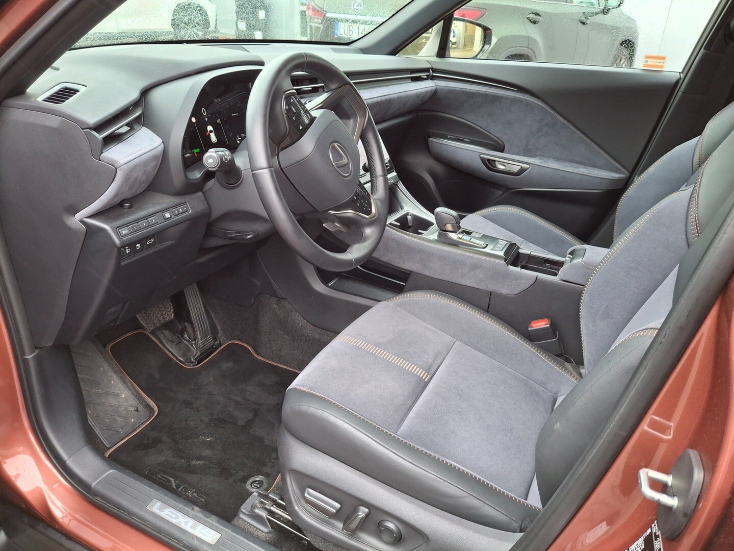 Lexus LBX