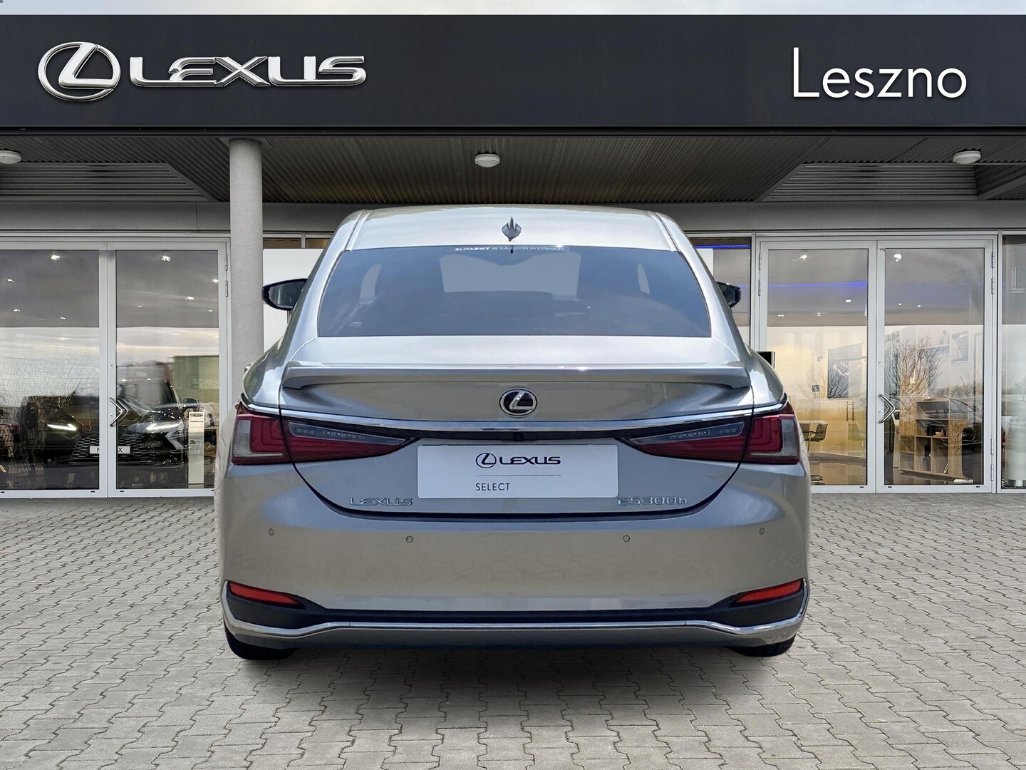 Lexus ES