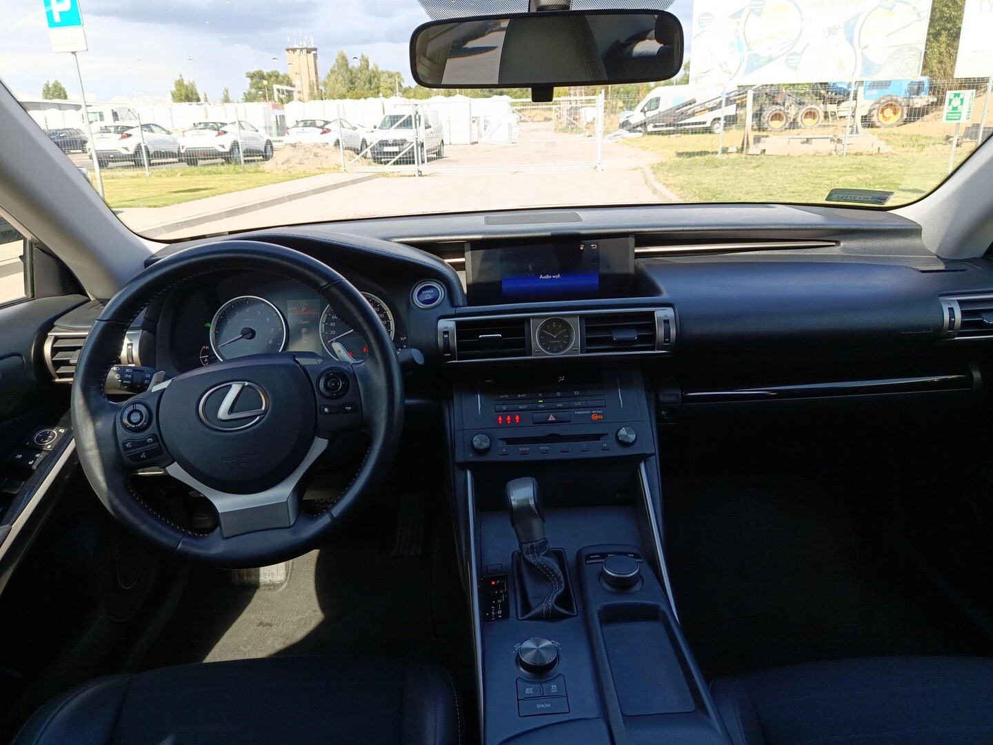 Lexus IS