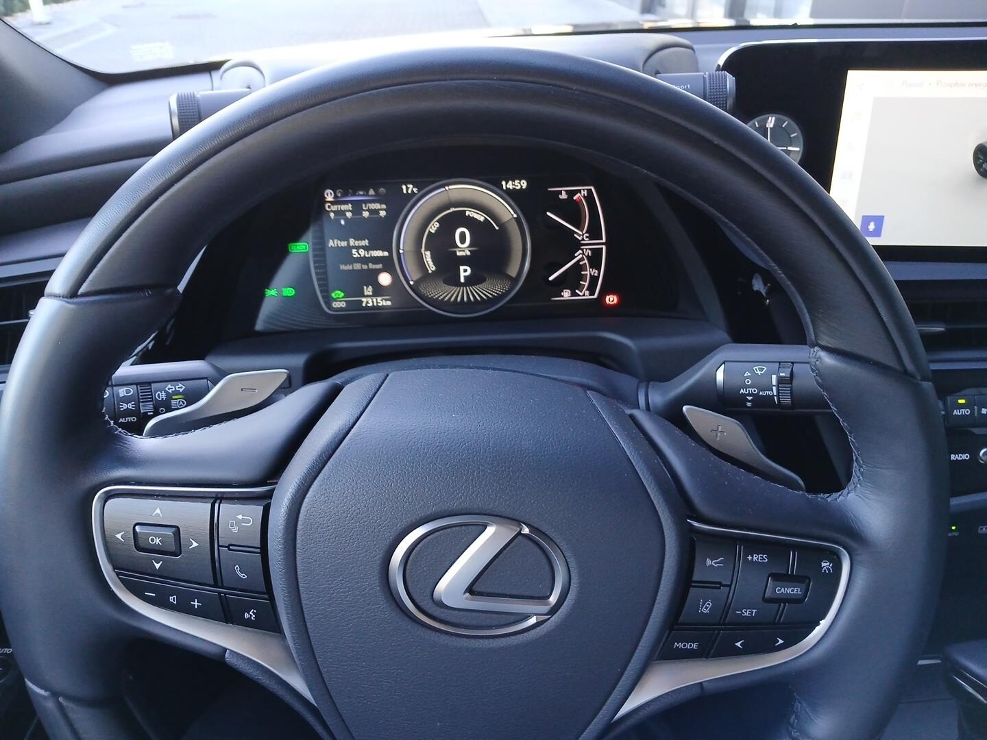 Lexus ES