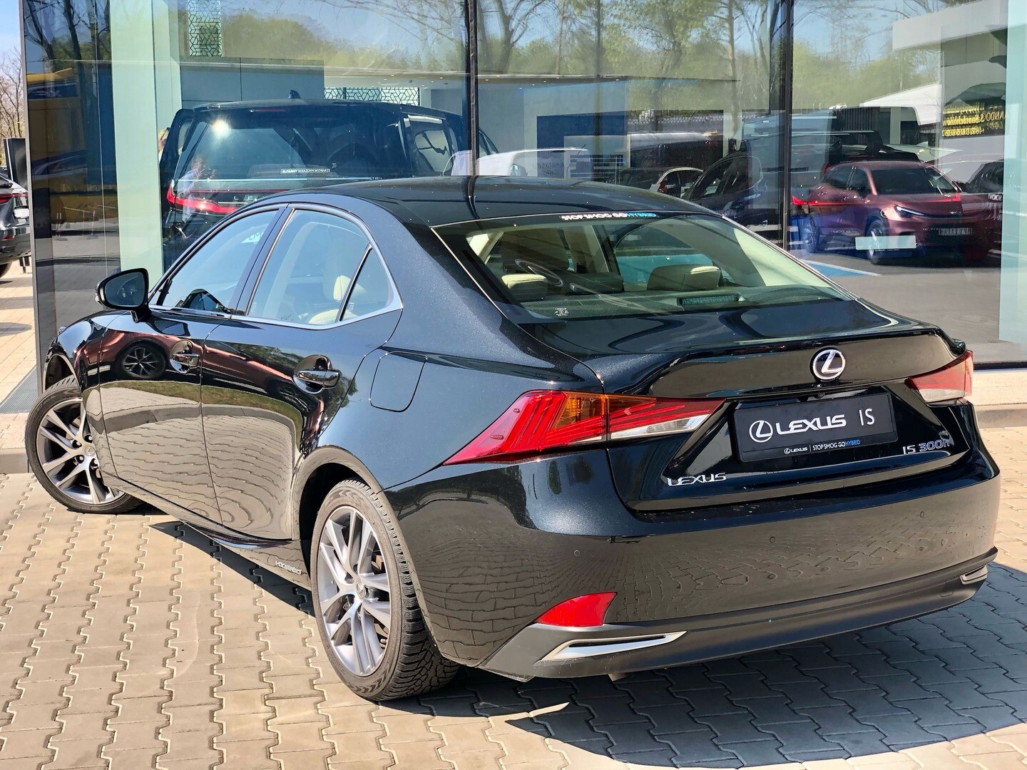 Lexus IS