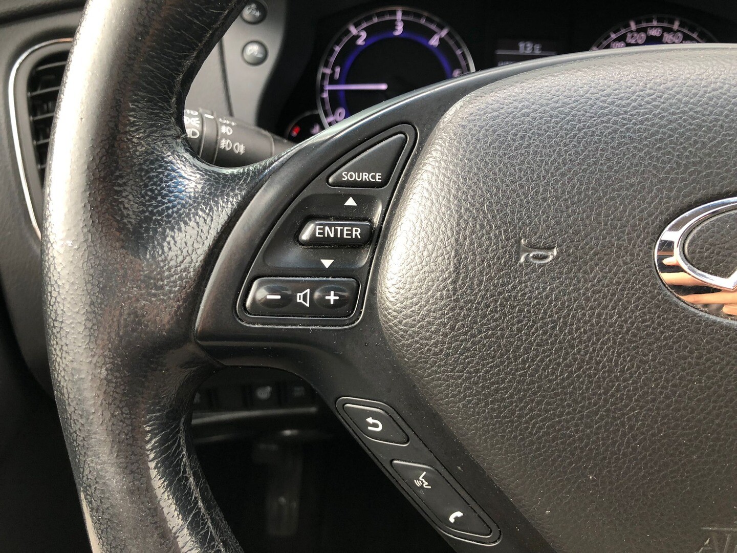 Infiniti EX