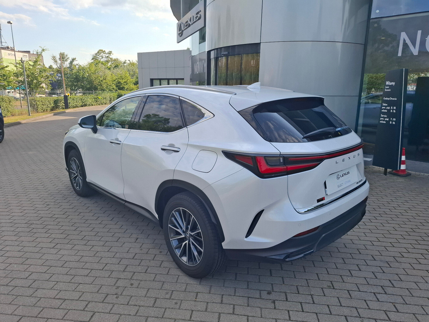Lexus NX