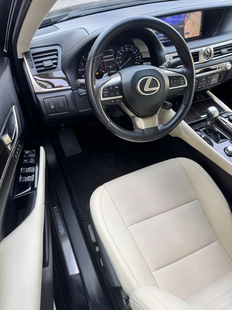 Lexus GS
