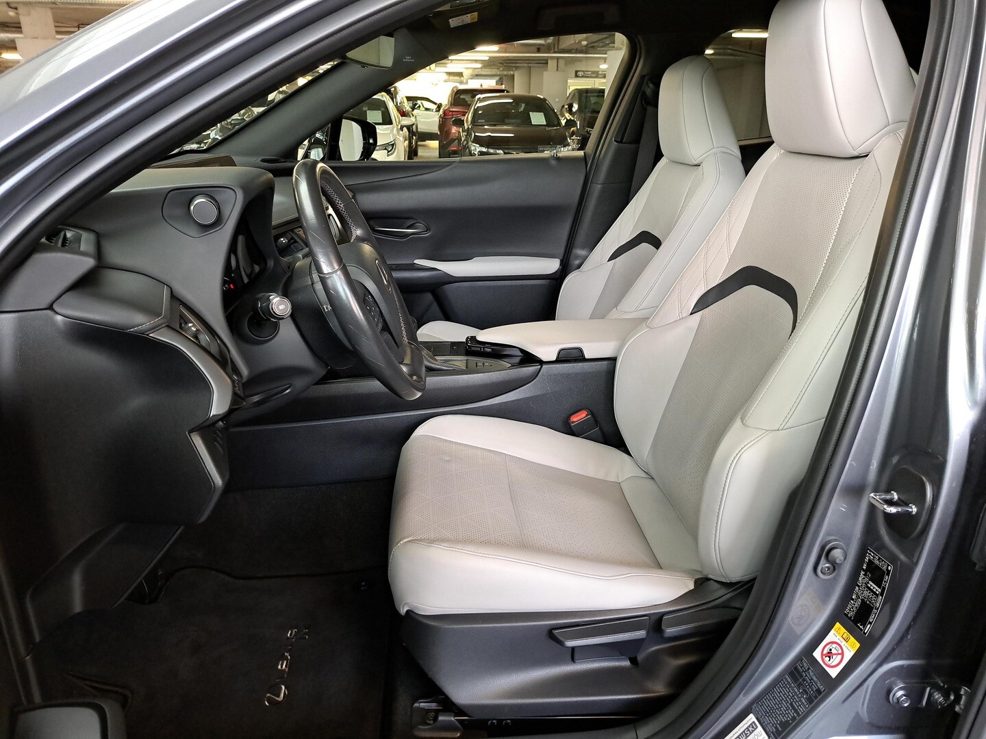 Lexus UX