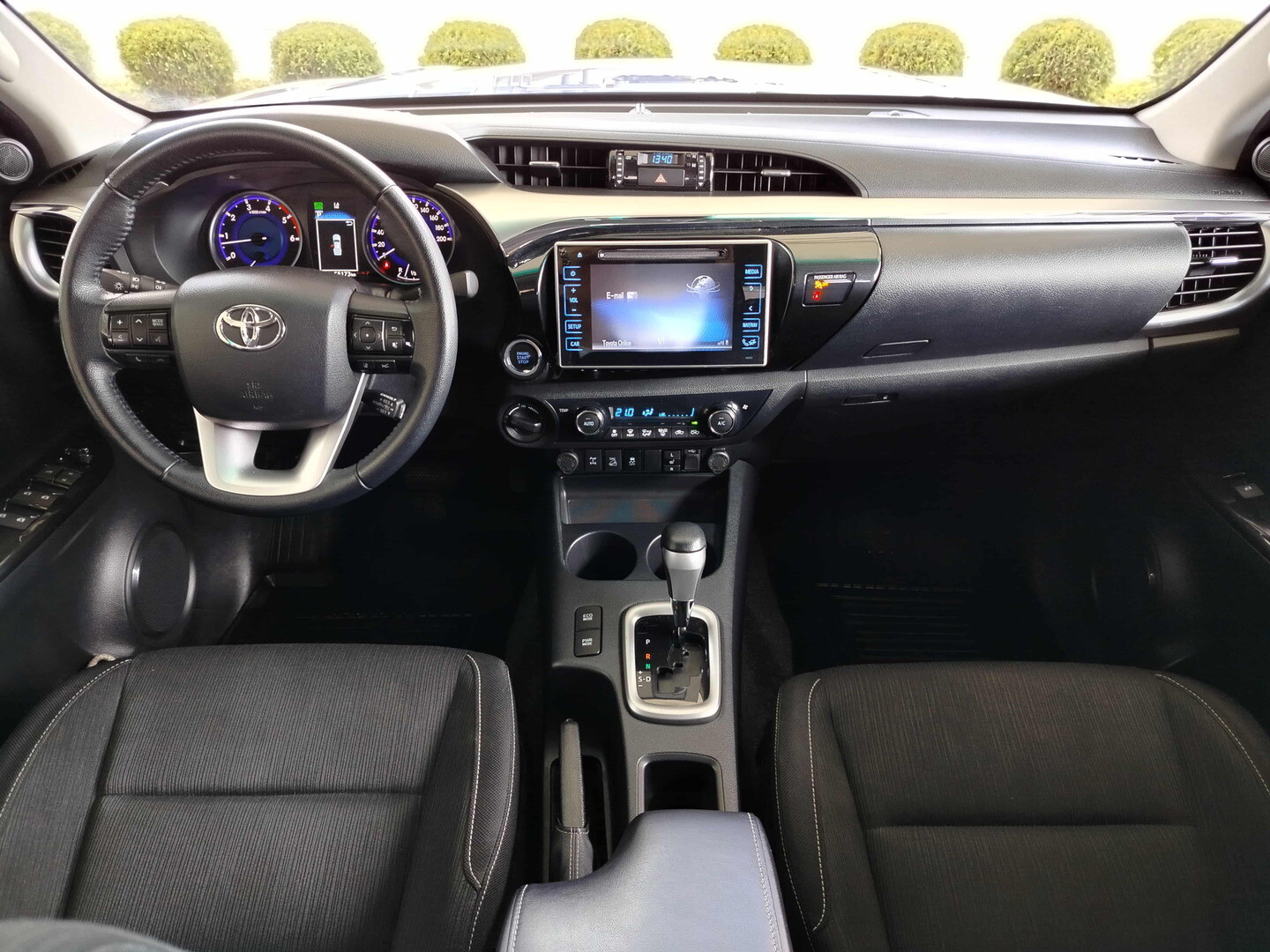 Toyota Hilux