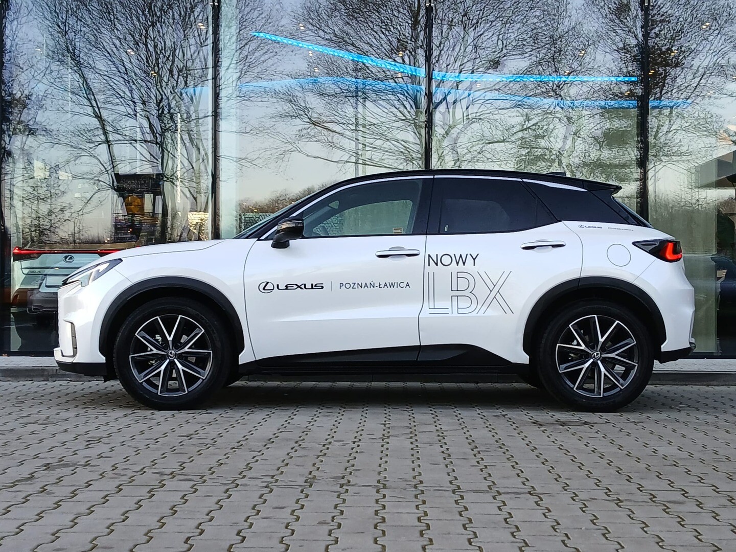 Lexus LBX