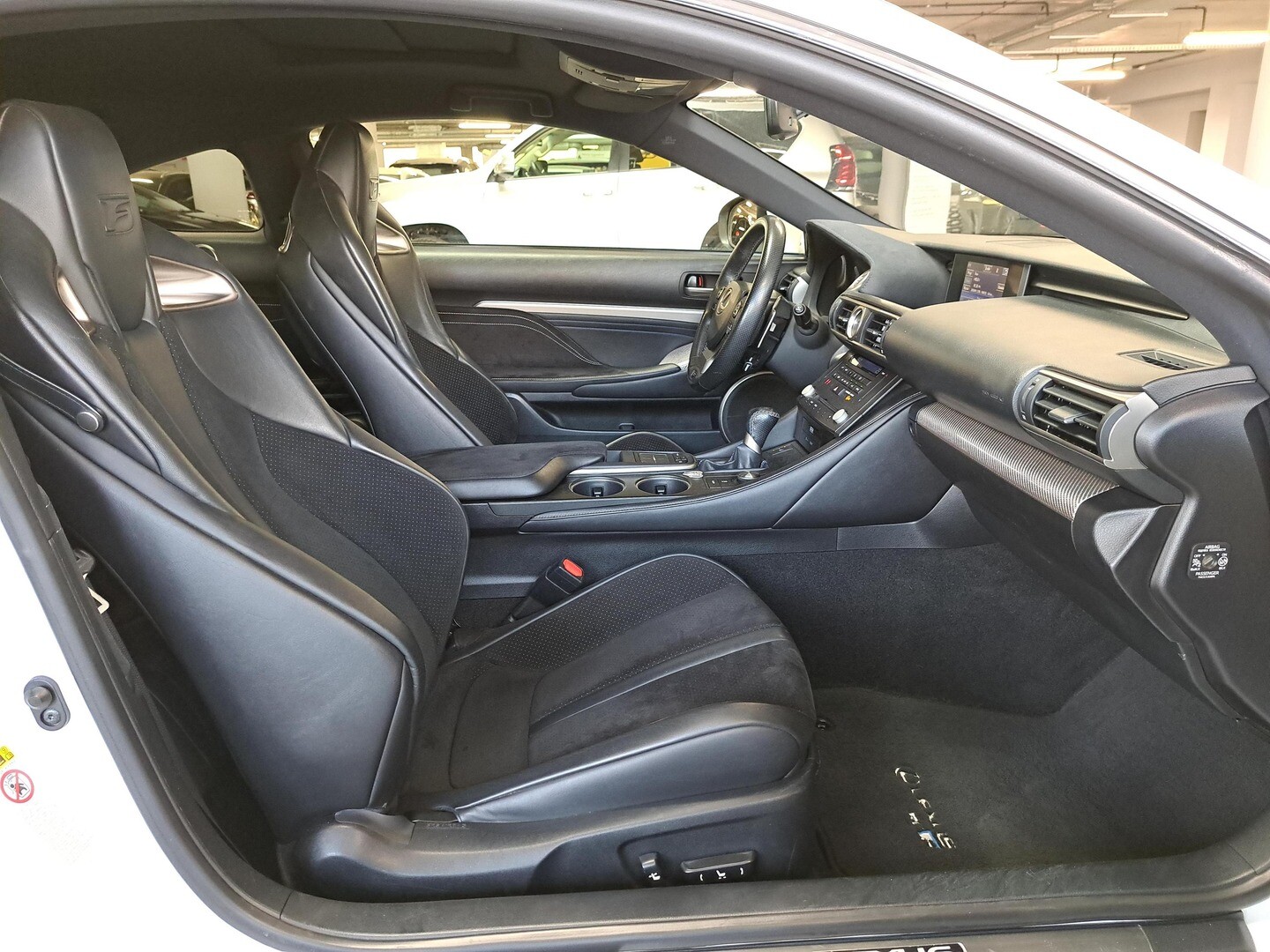 Lexus RC