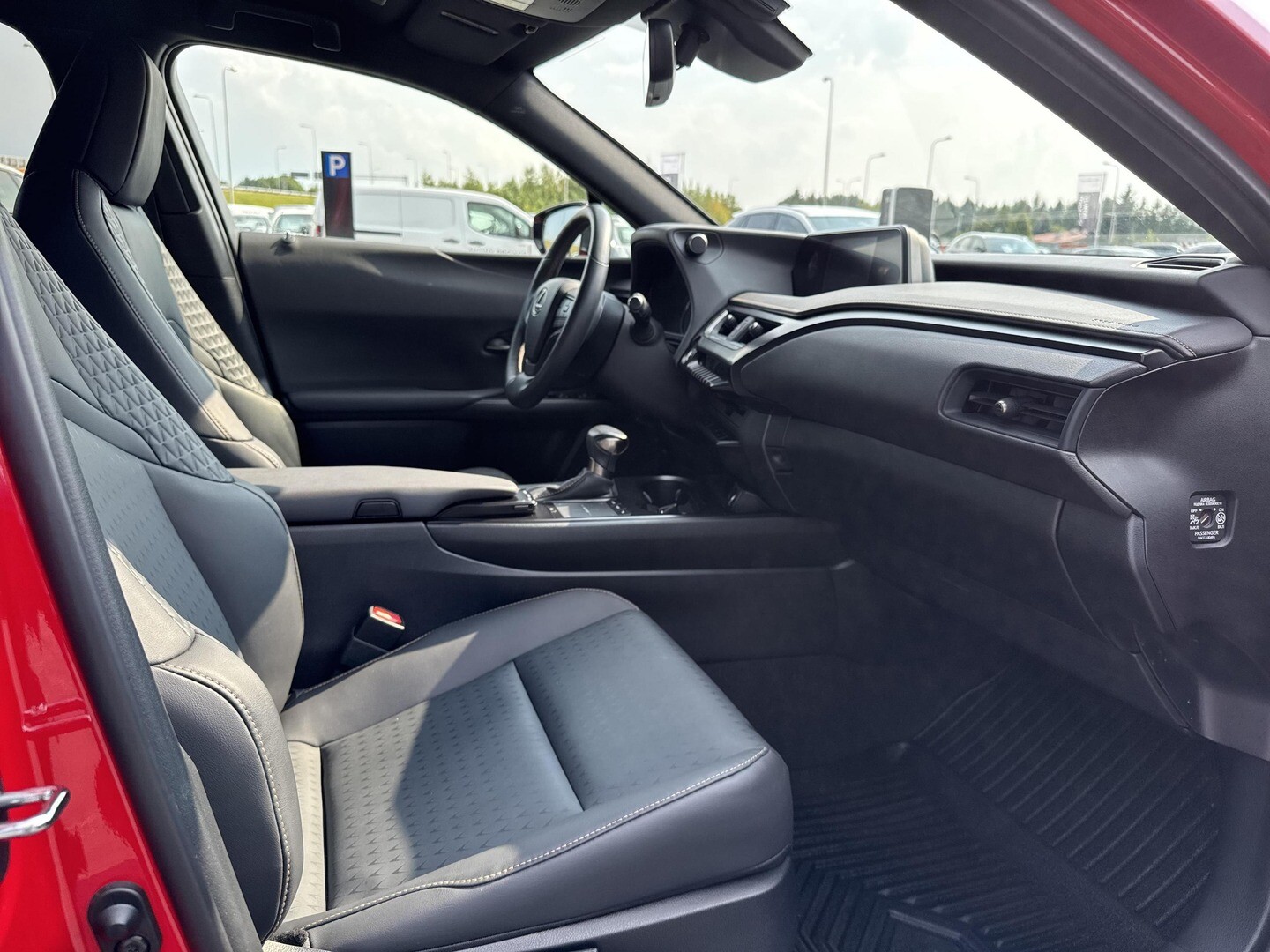 Lexus UX