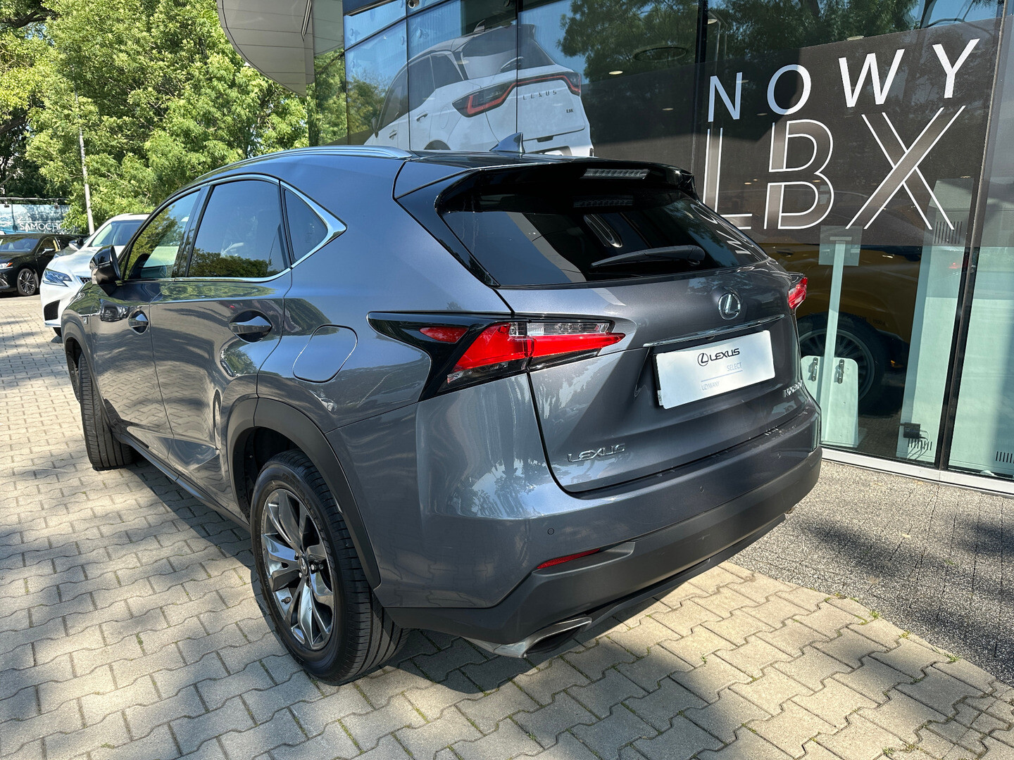 Lexus NX