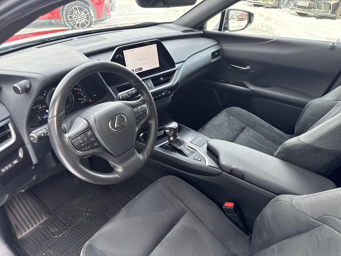 Lexus UX