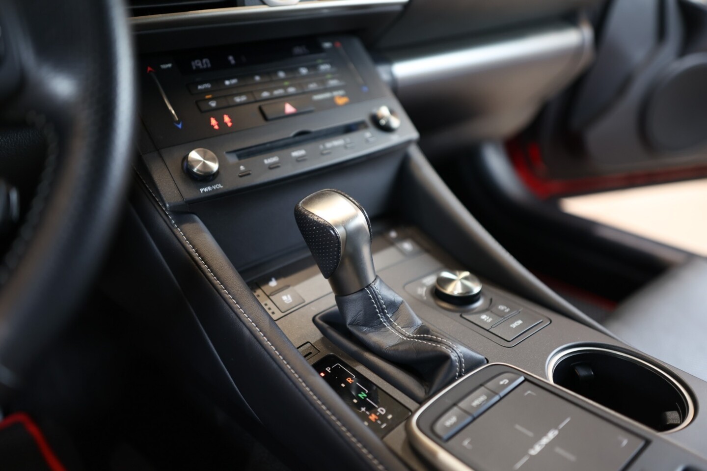Lexus RC