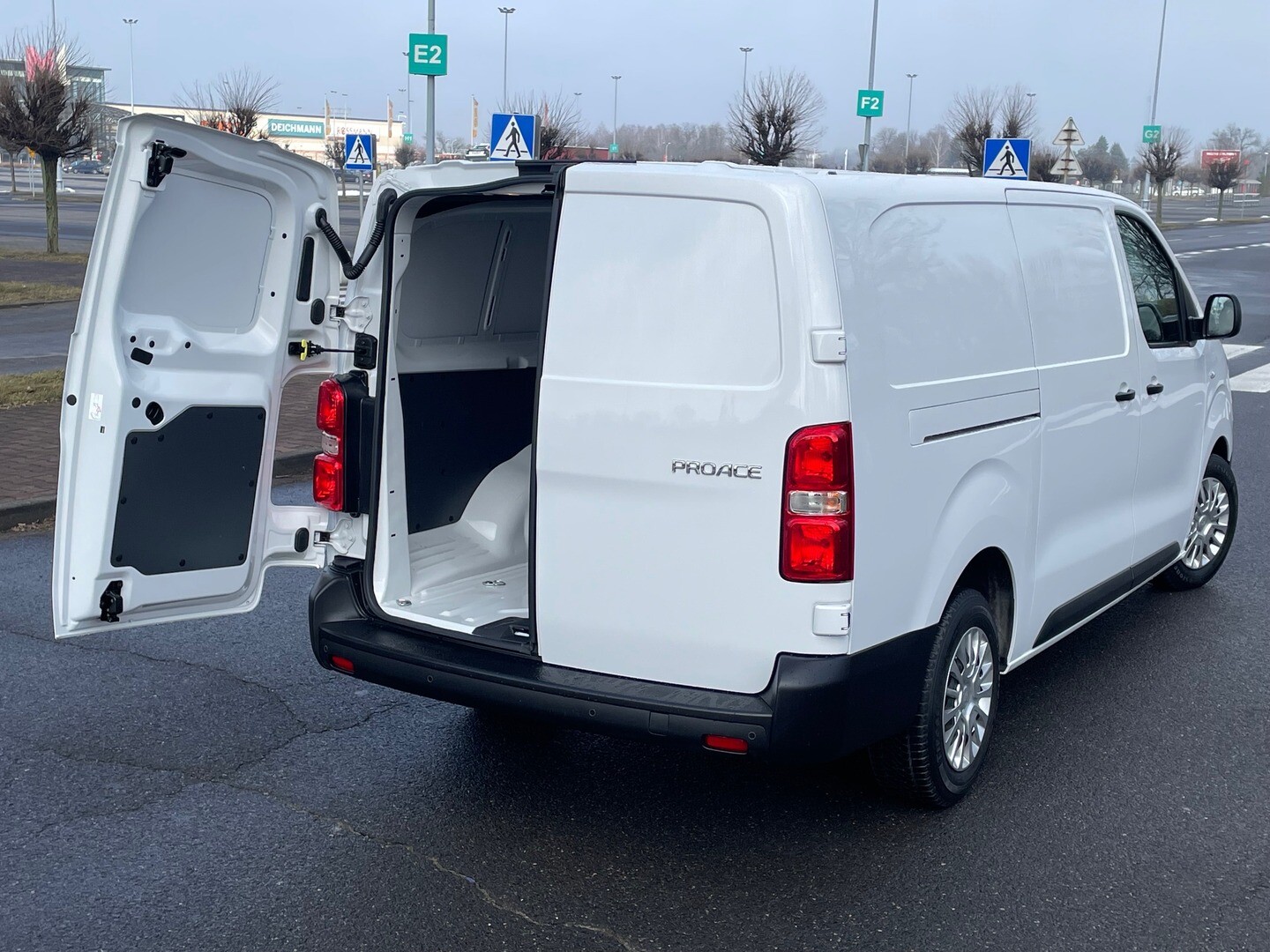 Toyota PROACE