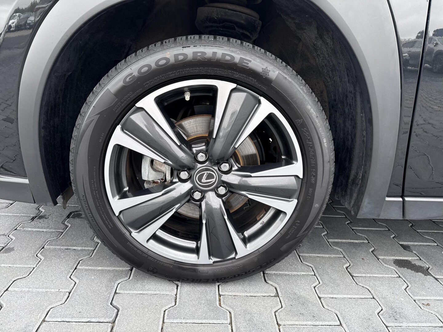 Lexus UX